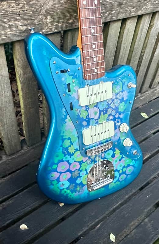 Fender MIJ Traditional '60s Jazzmaster 2018 - 2020 - Blue Flower image 1