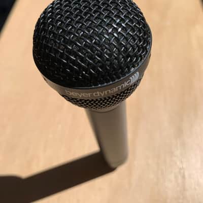 Beyerdynamic M 88 TG Hypercardioid Dynamic Microphone - Black image 5