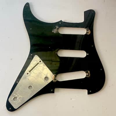 Fender Japan Reissue Strat Relic Pickguard  Guitar Vintage Age White Pearl 2 Ply image 8