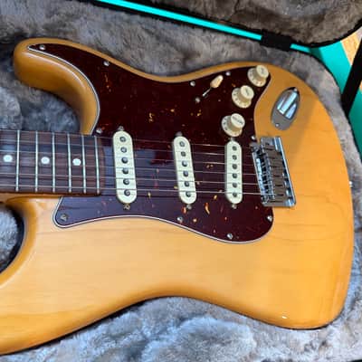Fender Stratocaster 2019 - Antique Natural image 6