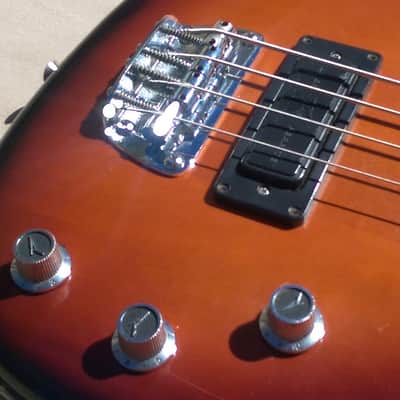 1984 Peavey Foundation FL Fretless Bass sunburst image 6