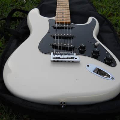 1980's C.F. Martin Stinger SSX Stratocaster, 6 String, White/Black, Nice Shape image 3
