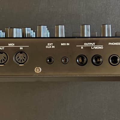 Roland SH-4D Polyphonic Desktop Synthesizer 2023 - Present - Black image 3
