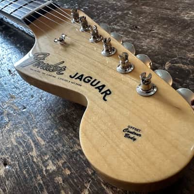 Fender Made in Japan Traditional 2025 Collection '60s Jaguar Competition Black image 7