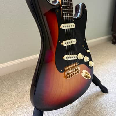 Fender Custom Shop American Custom Stratocaster 2025 - NOS Burst image 2