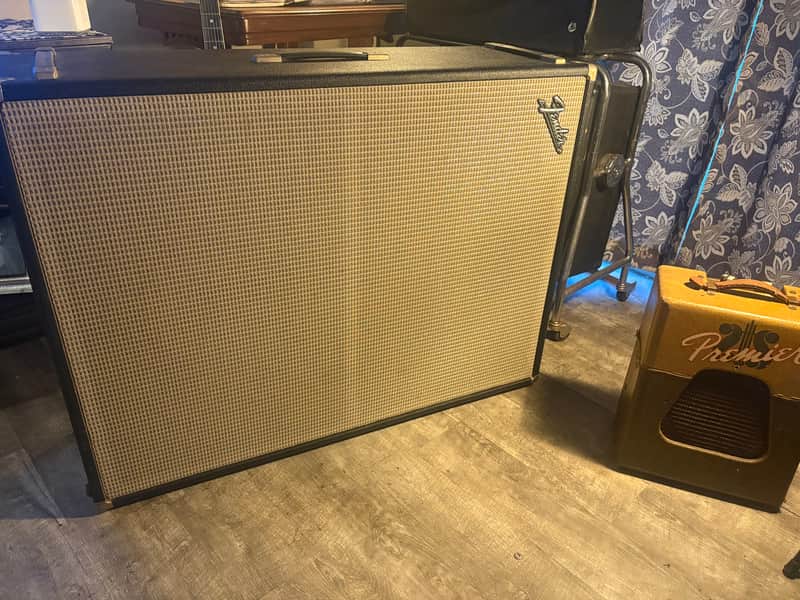 Pristine Fender Bandmaster 2x12 cabinet 1967 - Black image 1
