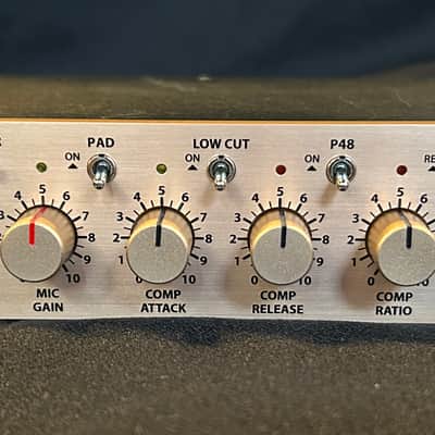 Fredenstein F200 Microphone Preamp and Compressor 2014 - Present - Gold image 4