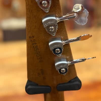 Gibson ThunderBird 4 String Bass Tobacco Sunburst With Gibson Case, Strap, & COA image 14