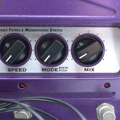 Line 6 FM4 Filter Modeler Guitar Effects Pedal w/ 100V AC Adapter image 3