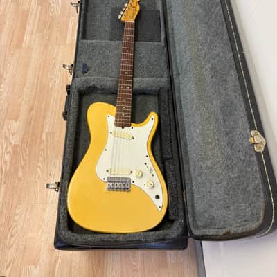 Fender Bullet Deluxe 1981 - Grafitti Yellow image 9