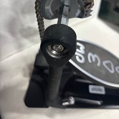 DW 3000 Series Single Bass Drum Pedal image 3