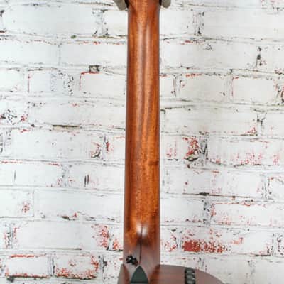 Taylor -(2025) 324ce - Acoustic-Electric Guitar - Mahogany/Mahogany - Shaded Edge Burst Top - w/ Hardshell Case - x5066 image 8