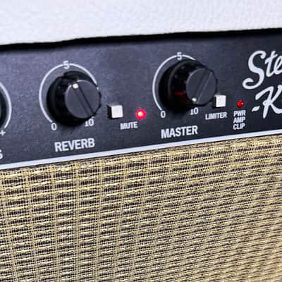 Fender Steel King 2004-2008 - White Tolex - VERY RARE image 12