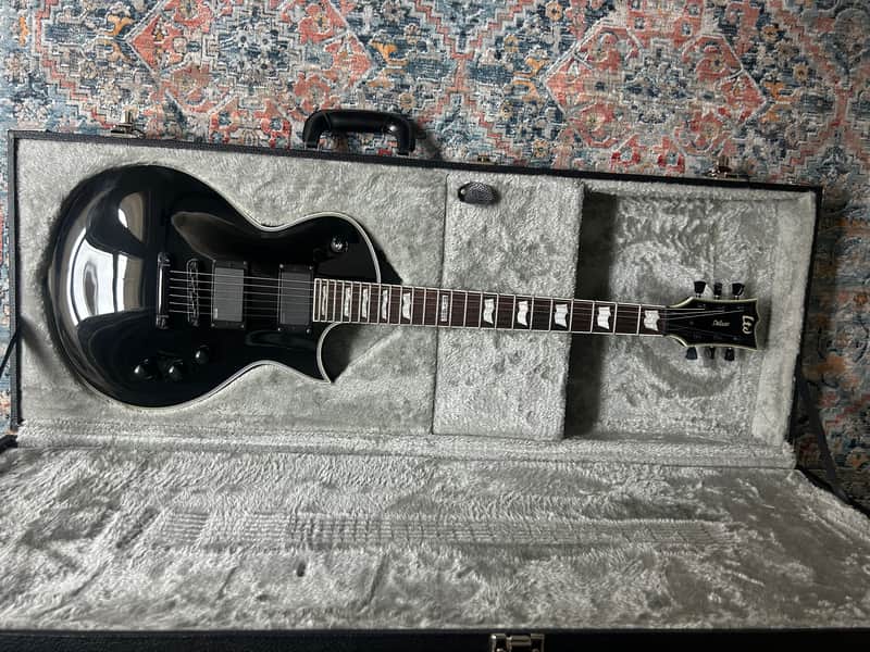 ESP LTD EC-1000 Deluxe Black EMG Pickups w/ ESP Hard Case Korea 2012 image 1