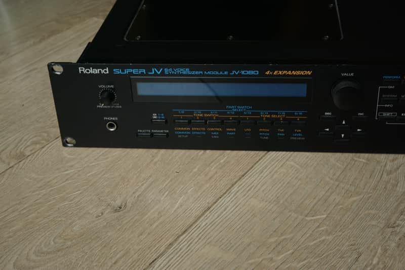 Roland JV-1080 64-Voice Synthesizer Module | Reverb The Netherlands