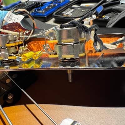 Fender/Squier Jazz bass w/ Lindy Fralin and mods - tobacco burst image 18
