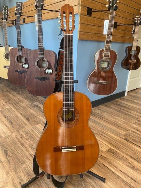 Vintage (1966-73) Crown Professional Classical Acoustic Guitar-Used image 1