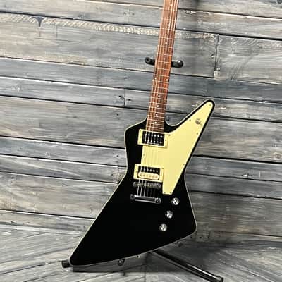 Used Hamer Explorer Standard MIK Electric Guitar with Case- Black and White image 2