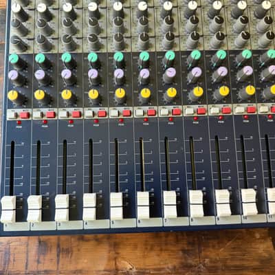 Soundcraft EFX12 12-Channel Mixer PA System Desk with Effects 2010s - Black image 2