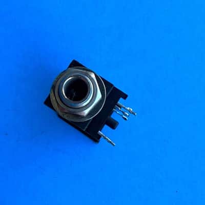 KURZWEIL PC88 Keyboard Piano Part: 6-Pin Stereo 1/4 Jack TRS Socket imagen 6