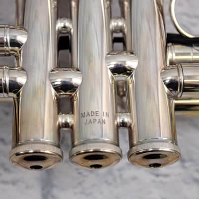 Yamaha YTR-8335IIRS Xeno Professional Silver Trumpet - Demo Model - Full Warranty! image 5