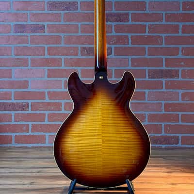 Yamaha SA2200 Violin Semi-Hollow Electric Guitar - Violin Sunburst image 15