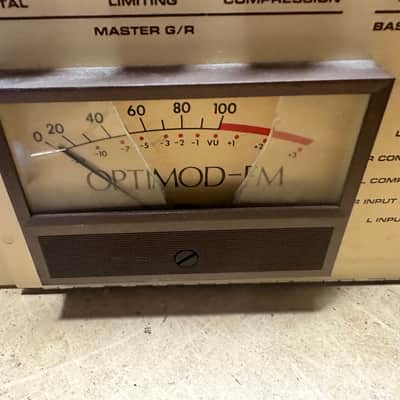 Orban Optimod 8100A Limiter image 4