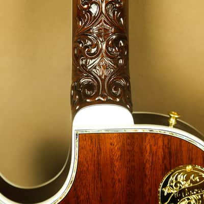 Gibson Les Paul Super Custom Carved Art Piece Electric Guitar image 17