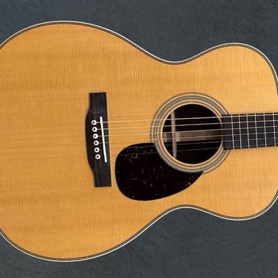 Martin New for 2025 OM-28 - Gloss Natural image 1