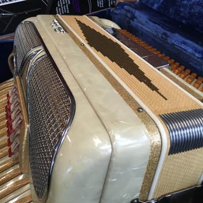 Baldoni Vintage Accordion circa 1970's image 5
