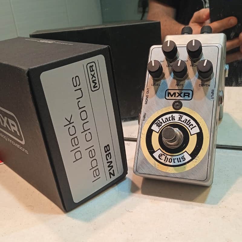 Discontinued : MXR ZW38 Zakk Wylde Black Label Chorus image 1
