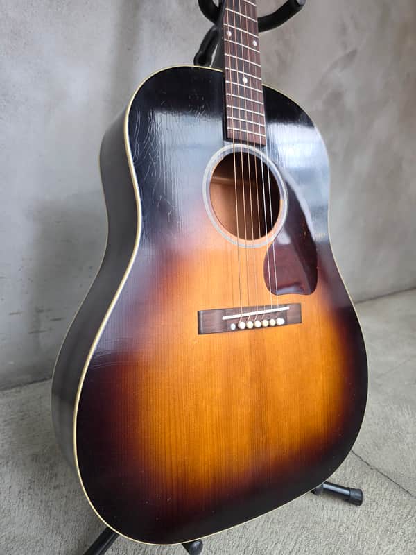 Gibson J-45 1942 Banner Reissue