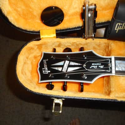 Gibson Custom Shop Les Paul Custom/ MOD shop 1 of 1 2022 - Silver burst Satin owned and Signed by Dustie Waring image 11