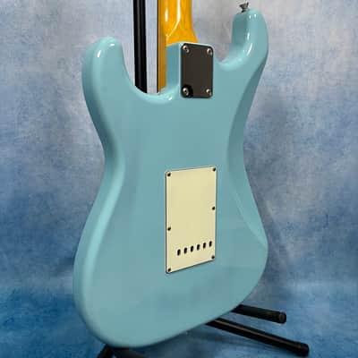 2018 Fender Japan Traditional 60s Stratocaster Sonic Blue, MIJ image 16