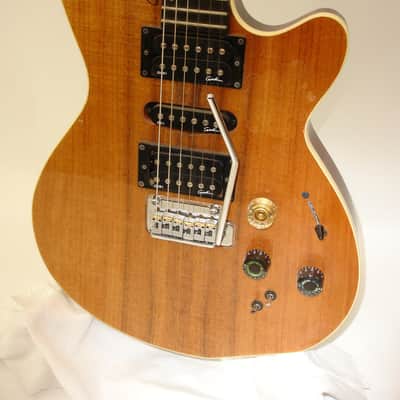 Godin xtSA Multi-Voice Electric Guitar Electric Guitar Natural Koa image 4