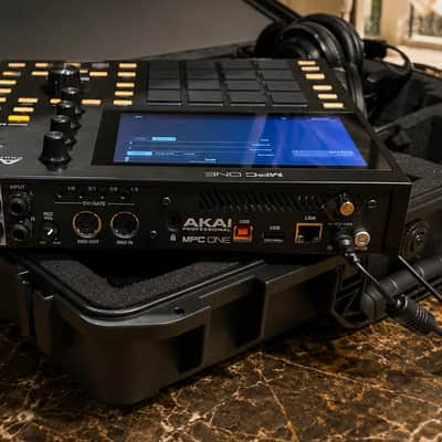Akai MPC One Production Center Bundle • Custom Hard Case • HD 280 Pro • 32GB SD • Excellent image 3