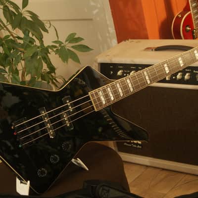 Ibanez Destroyer bass image 2