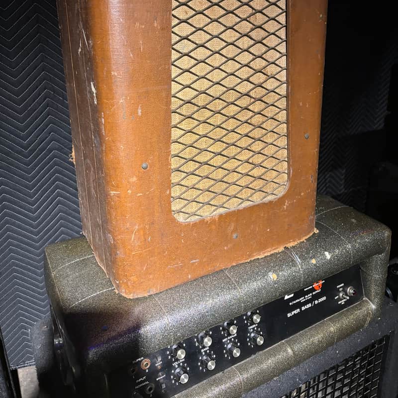 1950s Danelectro Sherwood Master 8422n Worn