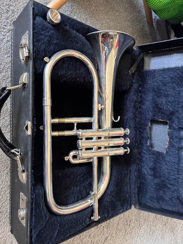 Getzen Eterna Bb Flugelhorn - professional instrument in perfect shape image 1