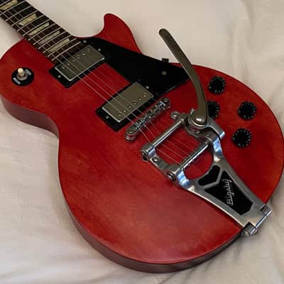 2012 Gibson Les Paul Studio Bigsby Vibrato - Heritage Cherry Satin - Free Pro Setup image 4