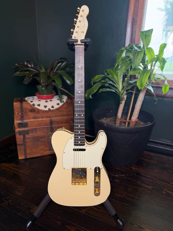 Fender MIJ Traditional '60s Daybreak Telecaster