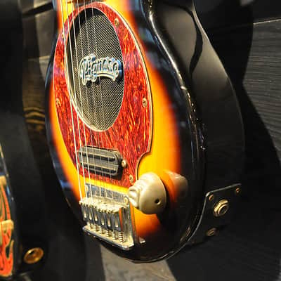 Pignose - Mini Electric Guitar with Built-In Amp SUNBURST image 5