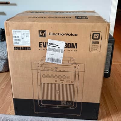Electro-Voice Evolve 30M Portable Powered Column Loudspeaker System with SW Cover and Short Column Speaker Pole image 3