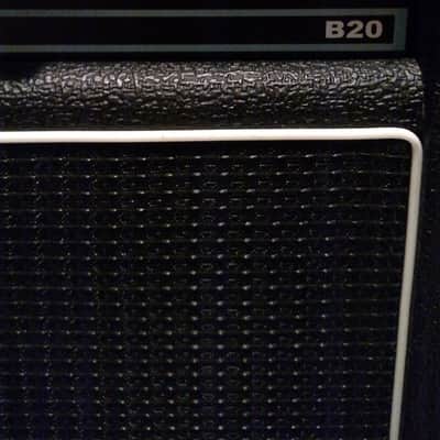 Acoustic B20 Bass Amp 20w 1x12 image 4