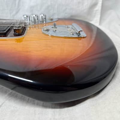 Fender Kurt Cobain Jaguar Guitar with Case 2016 - 3-Color Sunburst / Rosewood fingerboard image 17
