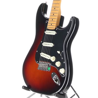 Fender Certified Pre-Owned American Professional Classic Stratocaster, Maple Fingerboard, 3-Color Sunburst (S12) (98273) image 4