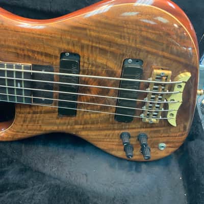Alembic  Orion 5 string bass lefty  Natural image 18