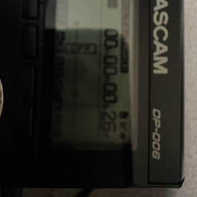 TASCAM DP-006 6-Track Digital Pocketstudio Recorder 2013 - Present - Black image 7