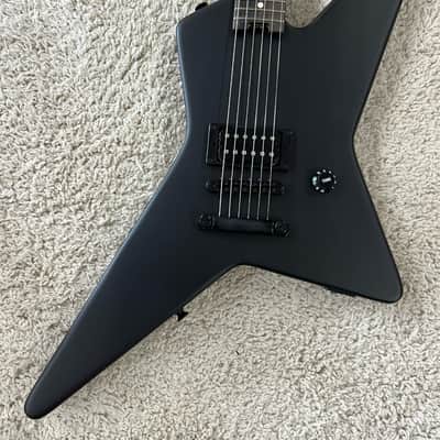 EVH Limited Edition Star T.O.M, Ebony Fingerboard, Stealth Black Electric Guitar image 3