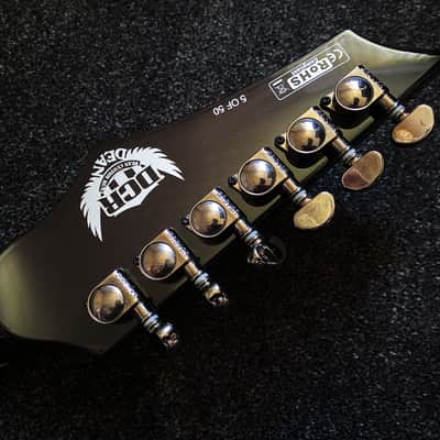 Dean DCR Dave Mustaine VMNT Floyd - Trans Black - 5/50 ever produced - EXCELLENT condition + CASE image 13